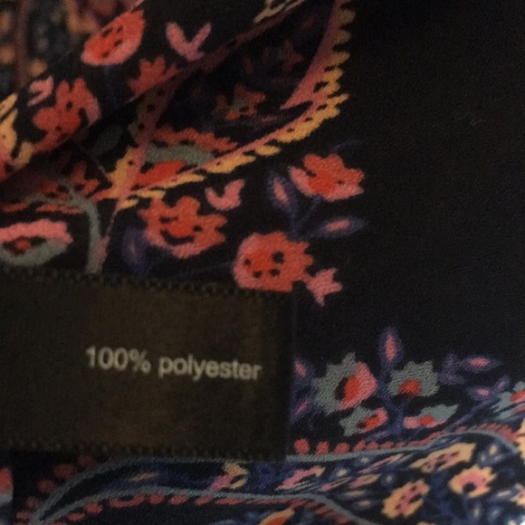 THE LIMITED Classic Paisley Print Easy Care Poly Fabric Navy w/Shades of Pink - Picture 16 of 16